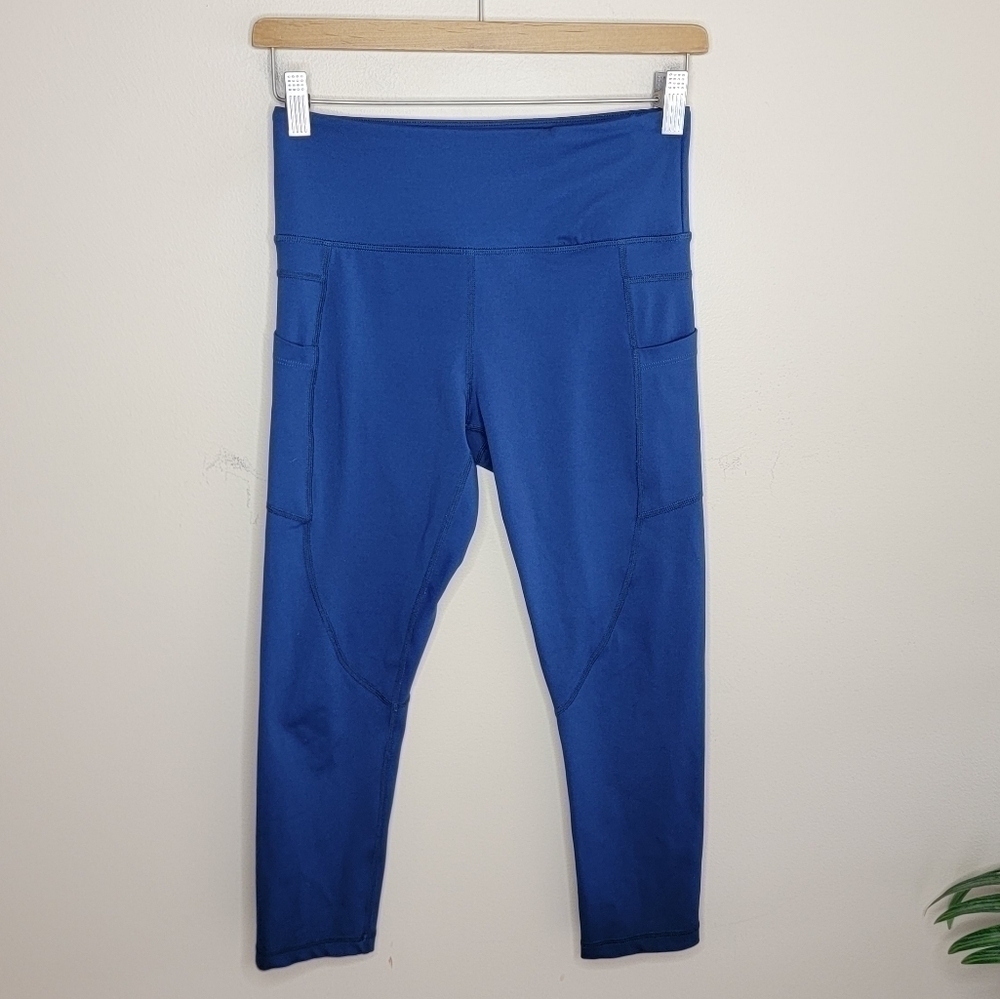 Zyia Active | Blue Steel Cropped Capri Leggings with Side Pockets Size 4